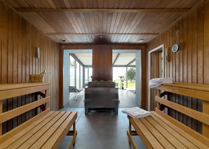 - Balkon Mit Meerblick, Sauna, Kamin - Suedwarts * 사스니츠